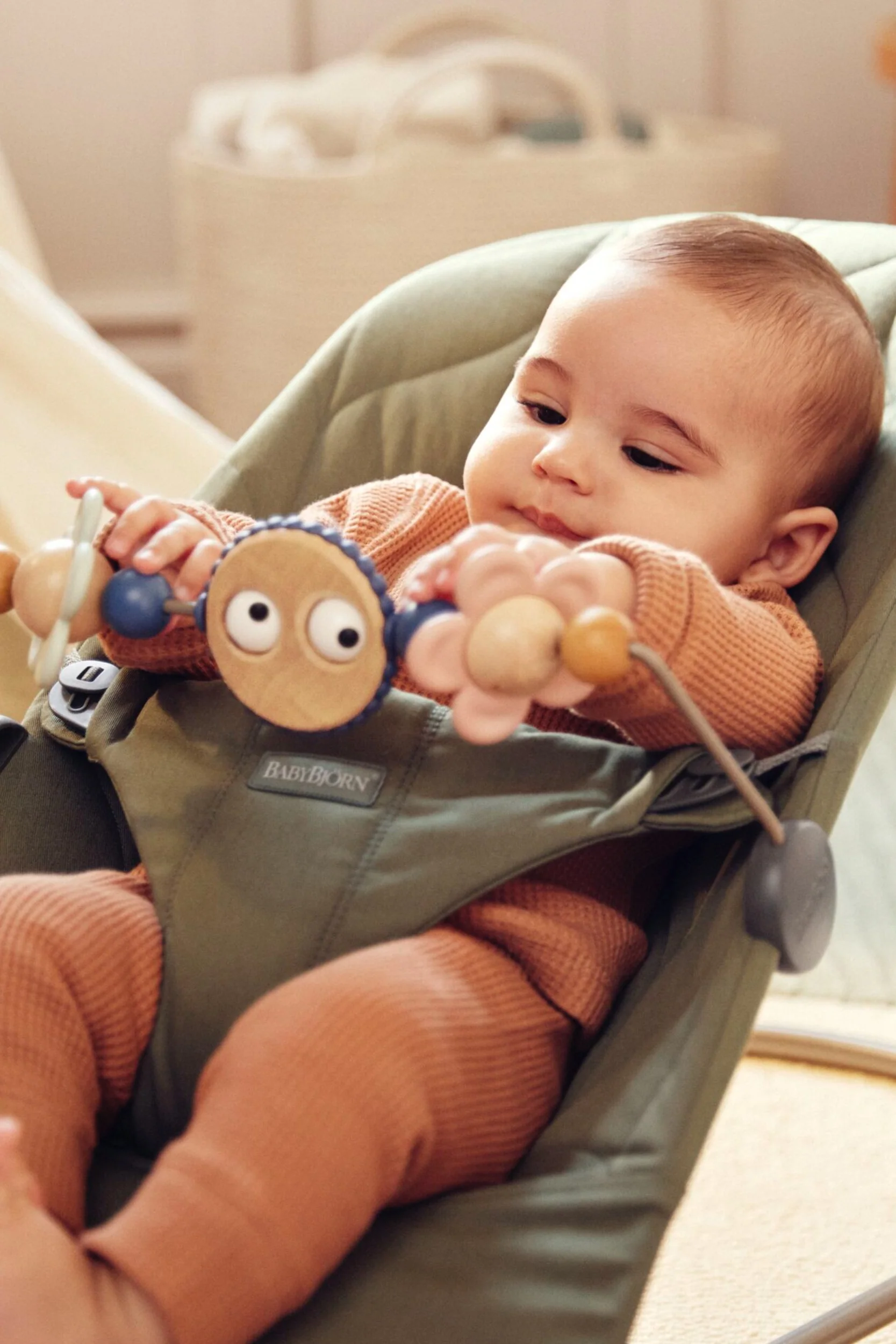 Babybjörn Wipstoeltje Bouncer Bliss | Dark Green - Image 6