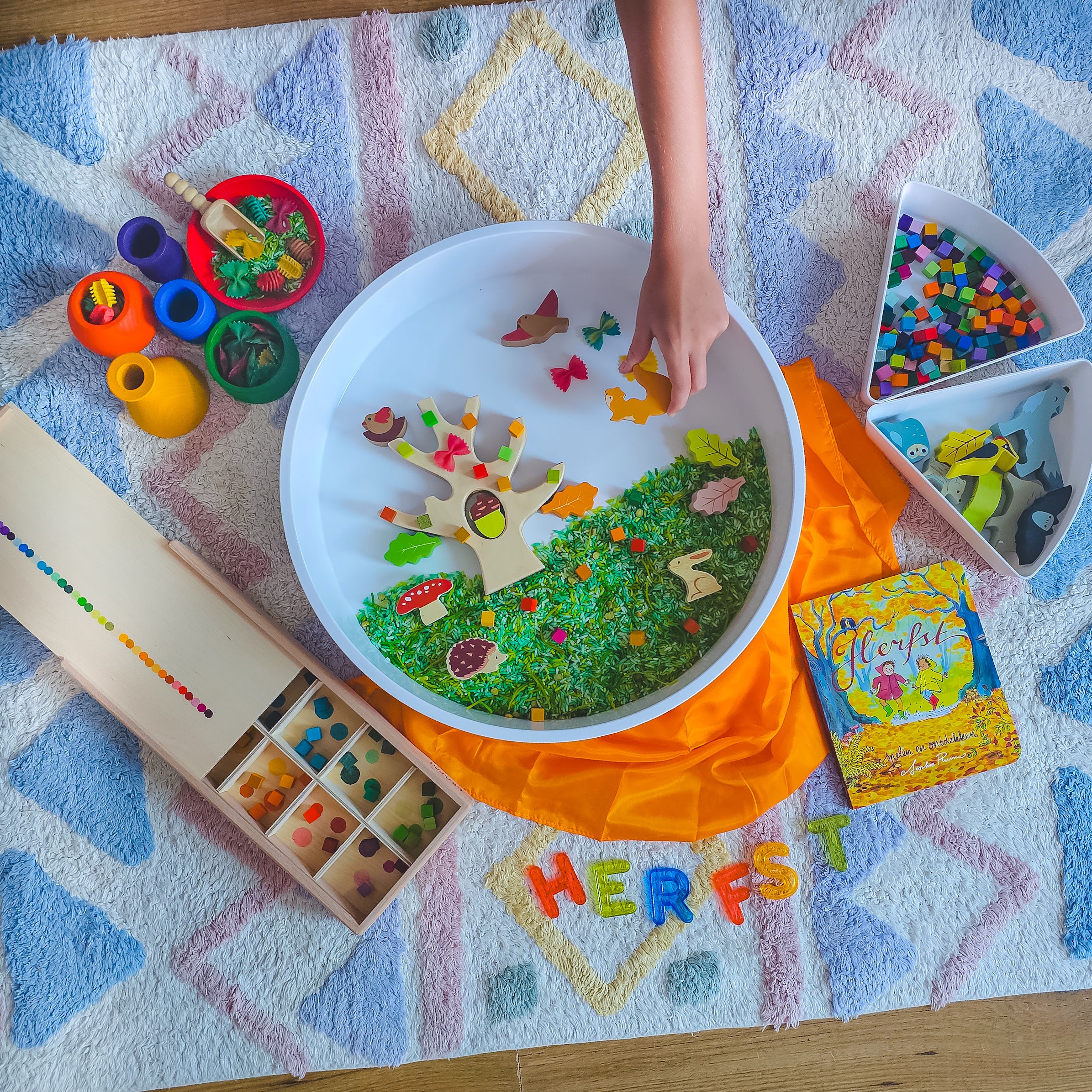 De Gele Flamingo Sensory Play Tray Met Deksel - Image 3