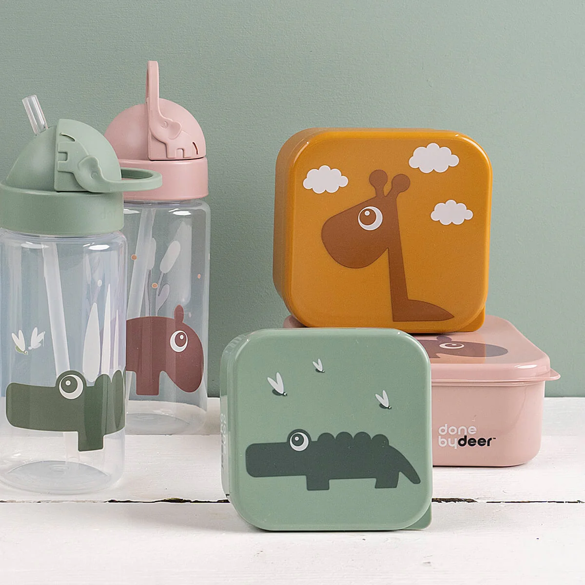 Done By Deer Drinkbeker met rietje Croco Green - Image 2