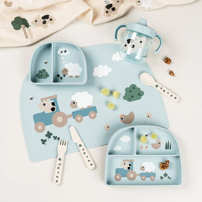 Done By Deer Leer Drinkbeker | Tiny Farm Blue