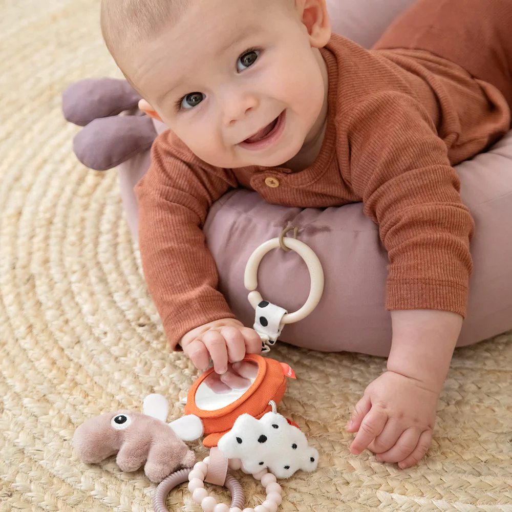 Done By Deer Maxi Cosi Activiteiten Speeltje Spiegeltje | Happy Clouds Papaye - Image 8