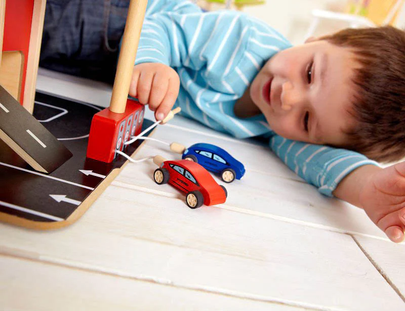 Hape Stoere Autogarage - Image 6