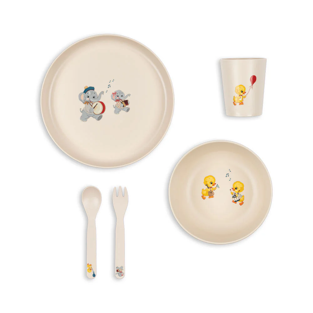* Konges Sløjd Dinner Set | Music Parade