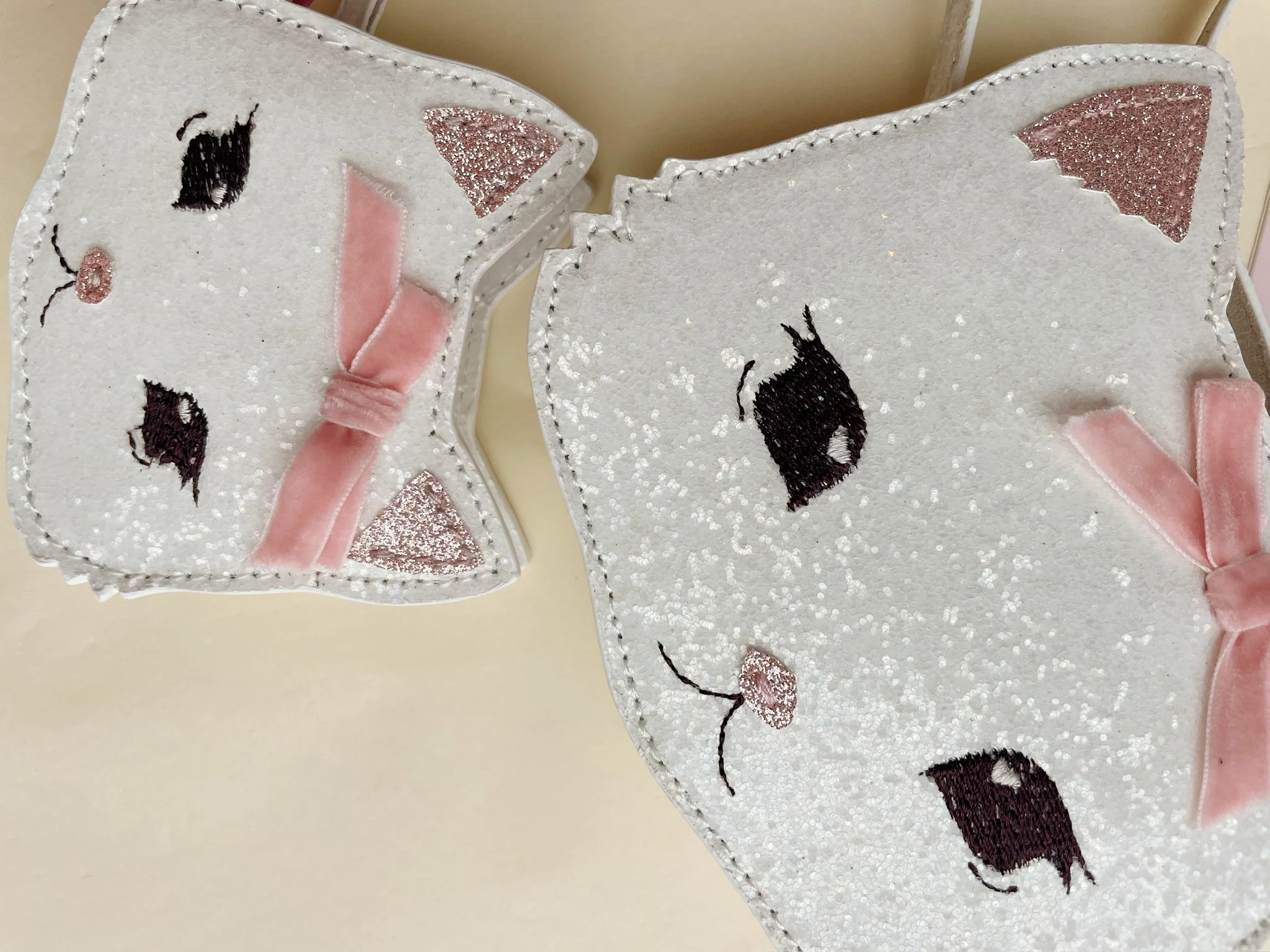 * Konges Sløjd Tut Kitty Portemonnee | Buttercream - Image 2