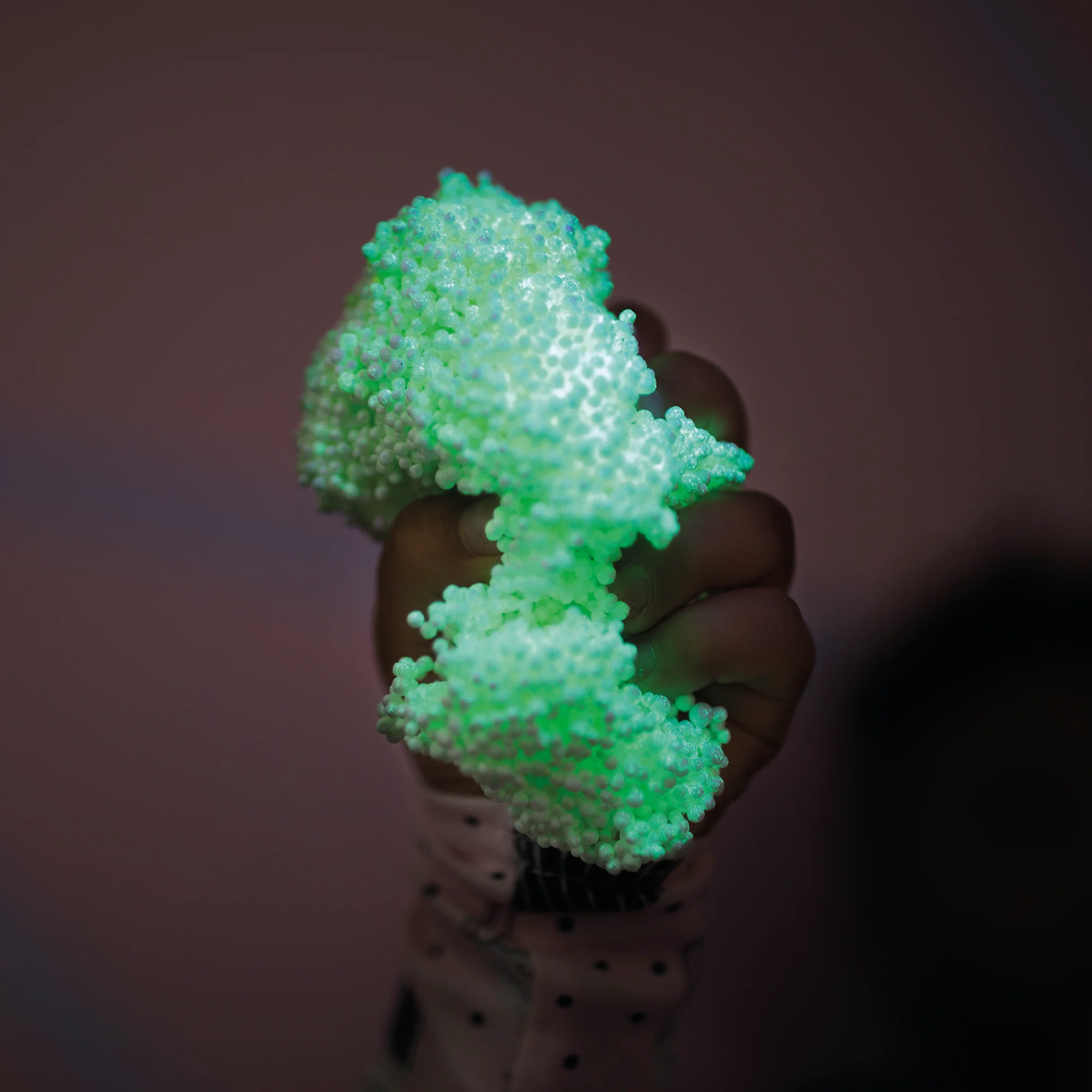 Learning Resources Playfoam® Glow In The Dark (4 Pack) - Image 6