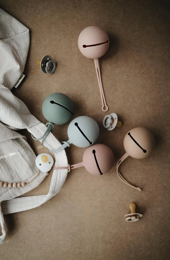 Mushie Siliconen Fopspeenhouder Pacifier Case | Shifting Sand - Image 2