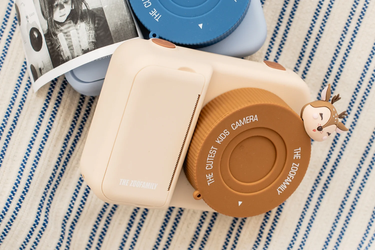The Zoofamily Camera Zoo Print | Rendier - Image 5