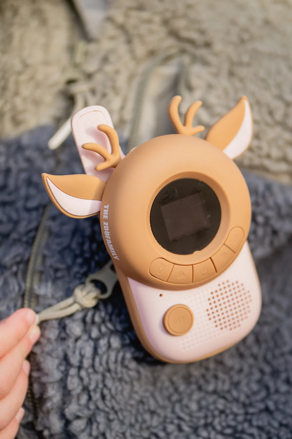 The Zoofamily Walkie Talkie | Wasbeer / Rendier - Image 3